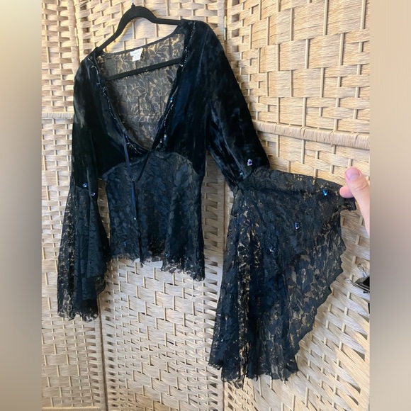 Charlotte Russe Tops - Vintage Charlotte Russe Whimsical Top